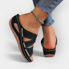 Anatomical Sandals for Everyday Use