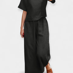 Airy Trouser Set with Short-Sleeved Top