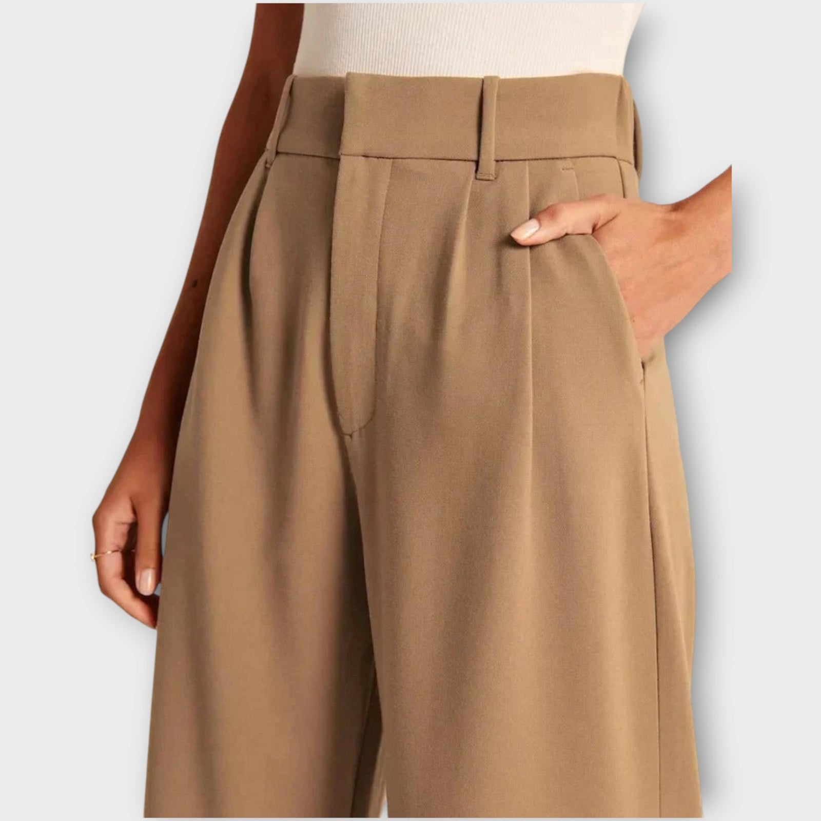 Wide-Leg Tailored Pants