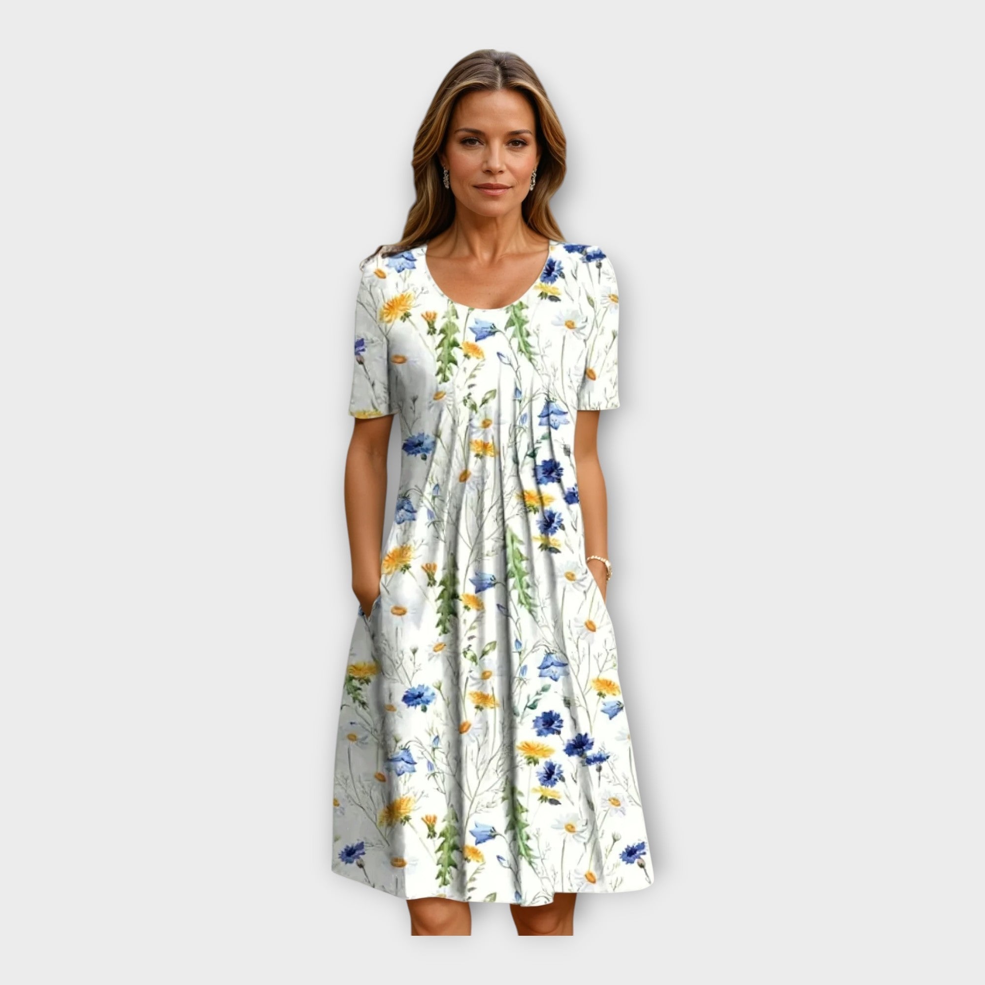 Dress with Floral Design and Short Sleeves
