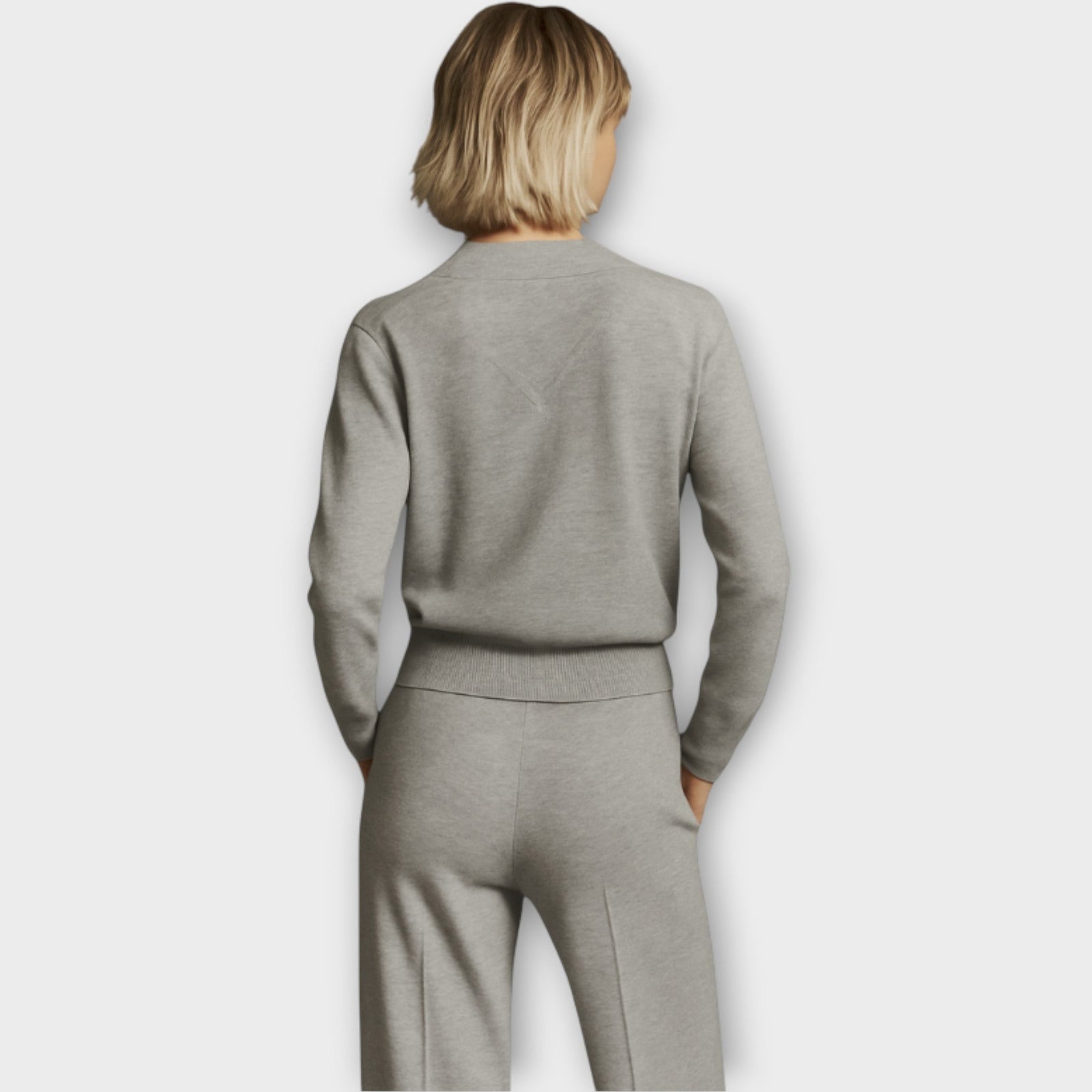 Relaxed V-Neck Lounge Set