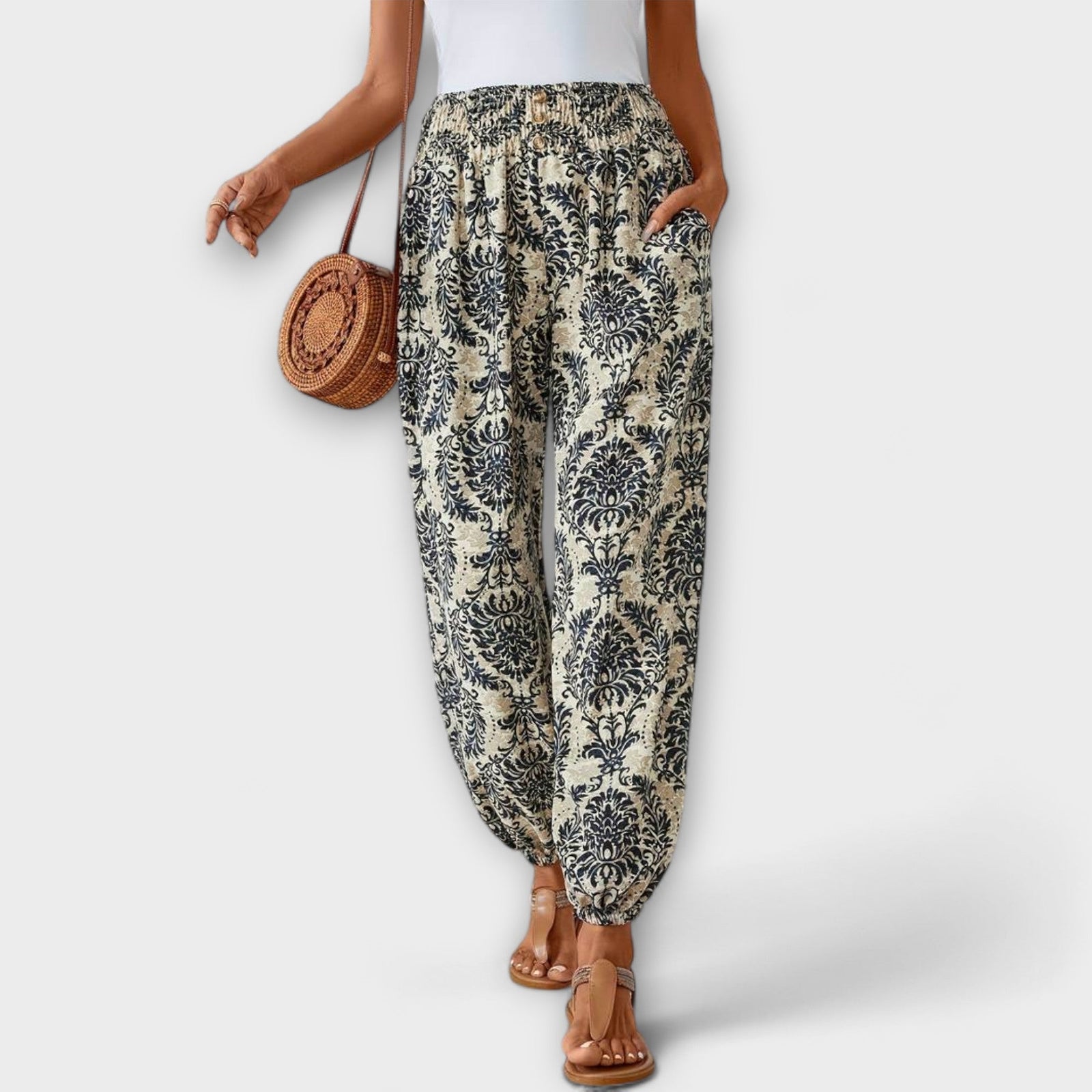 Pants with Folkloric Design
