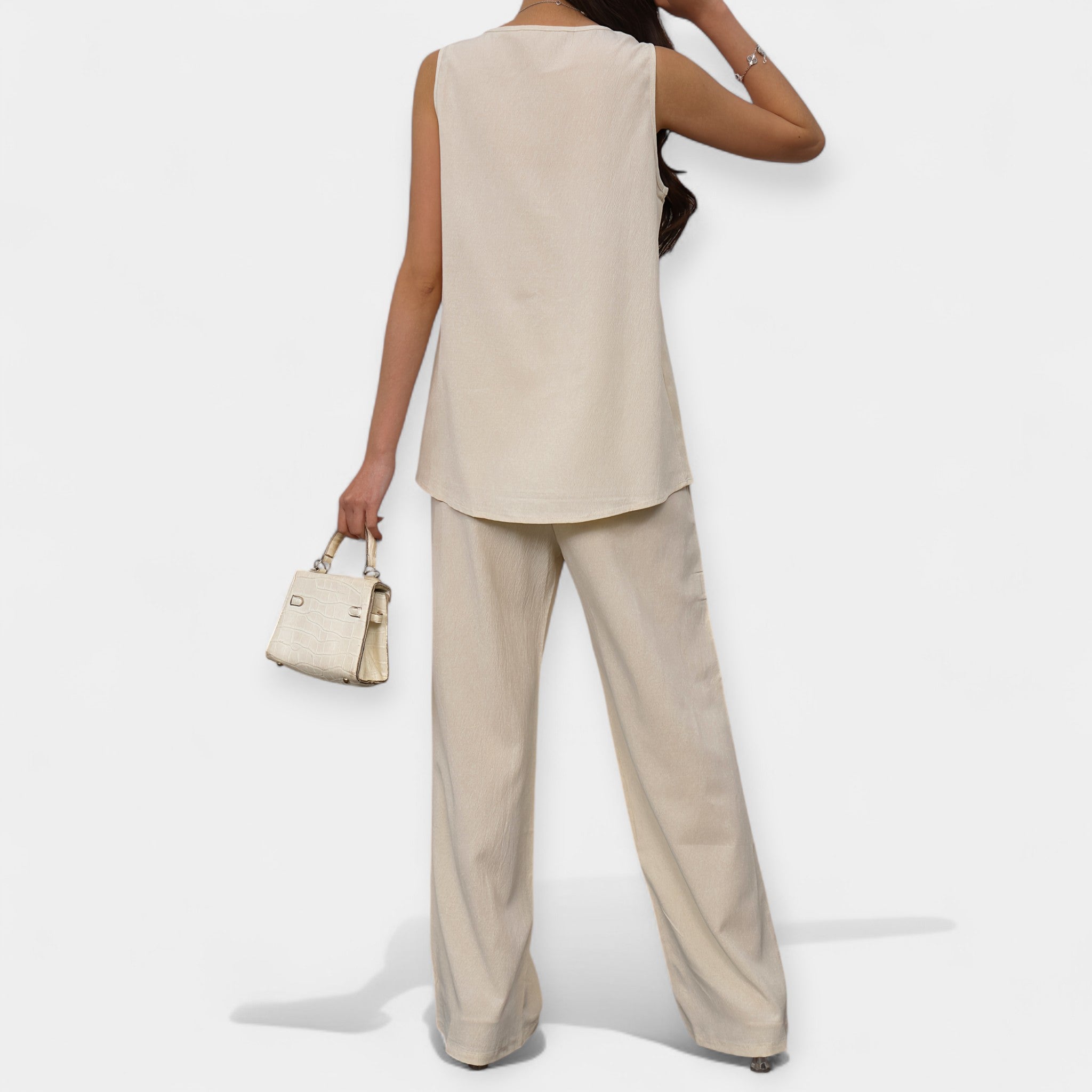 Comfortable Set with Sleeveless Top and Wide Trousers