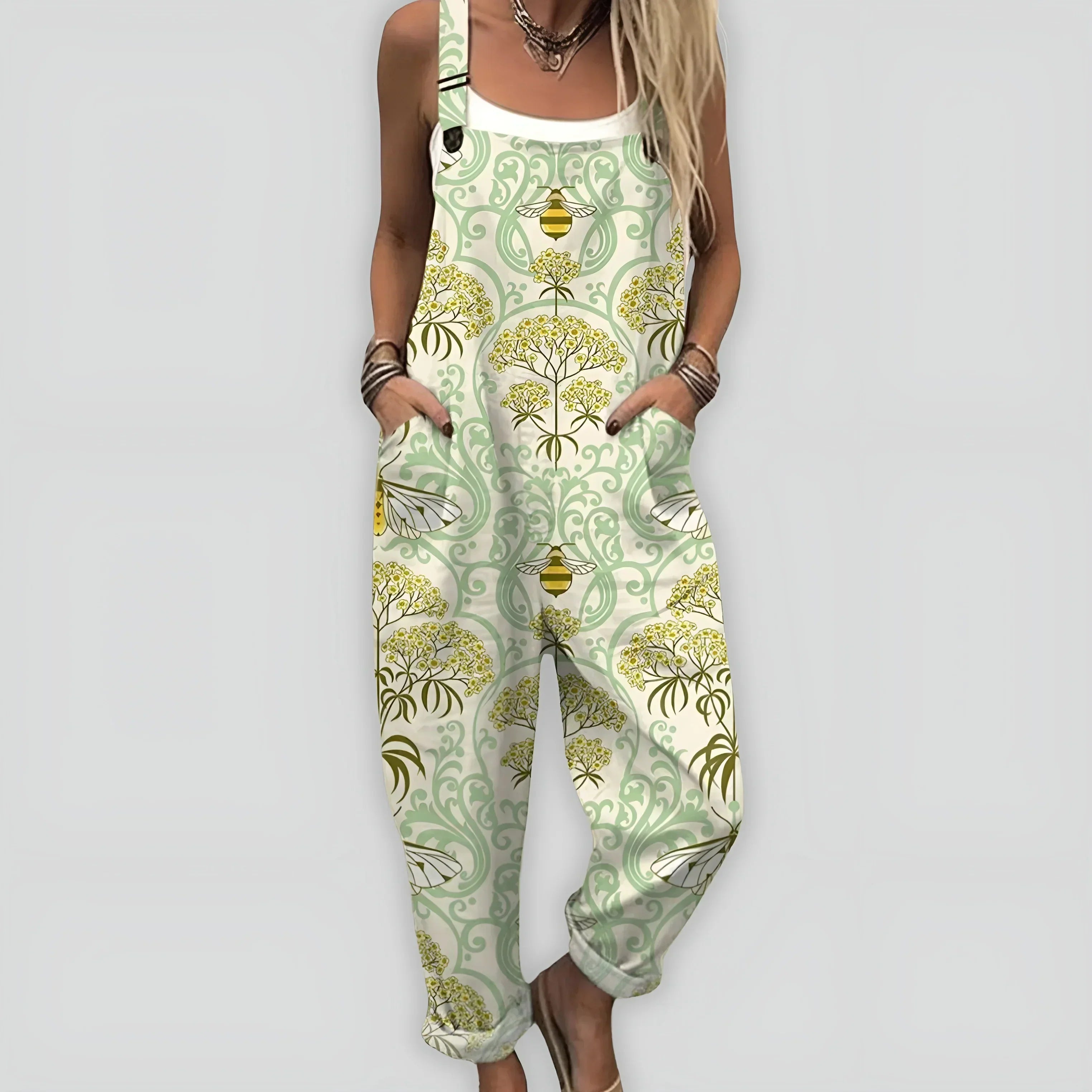 Comfortable and Stylish Overall with Relaxed Fit