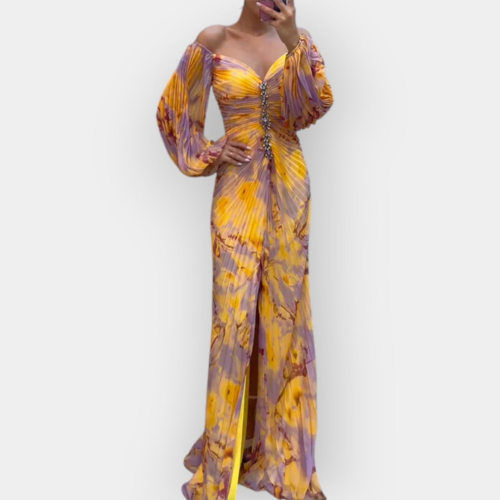 Airy Dress with Opening