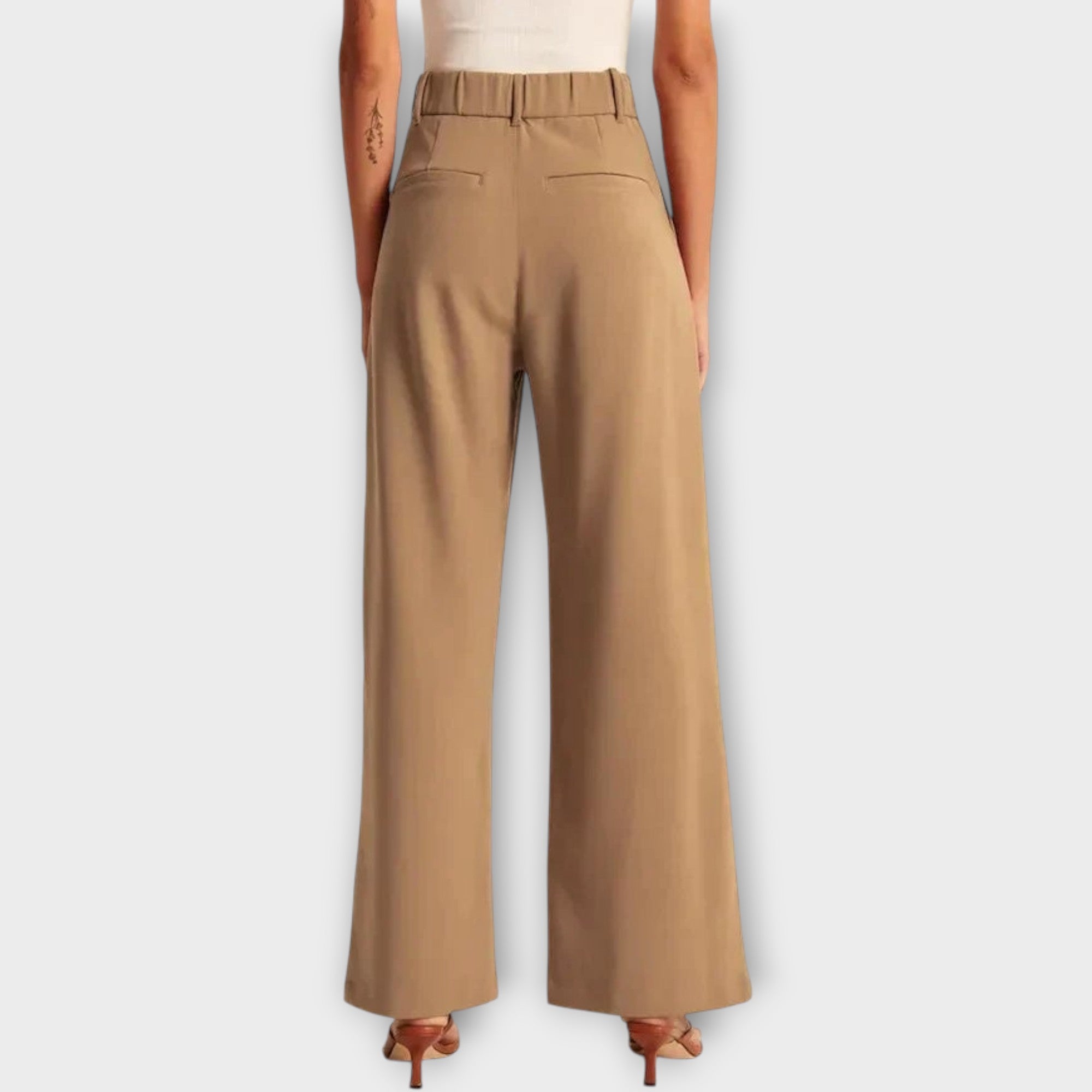 Wide-Leg Tailored Pants