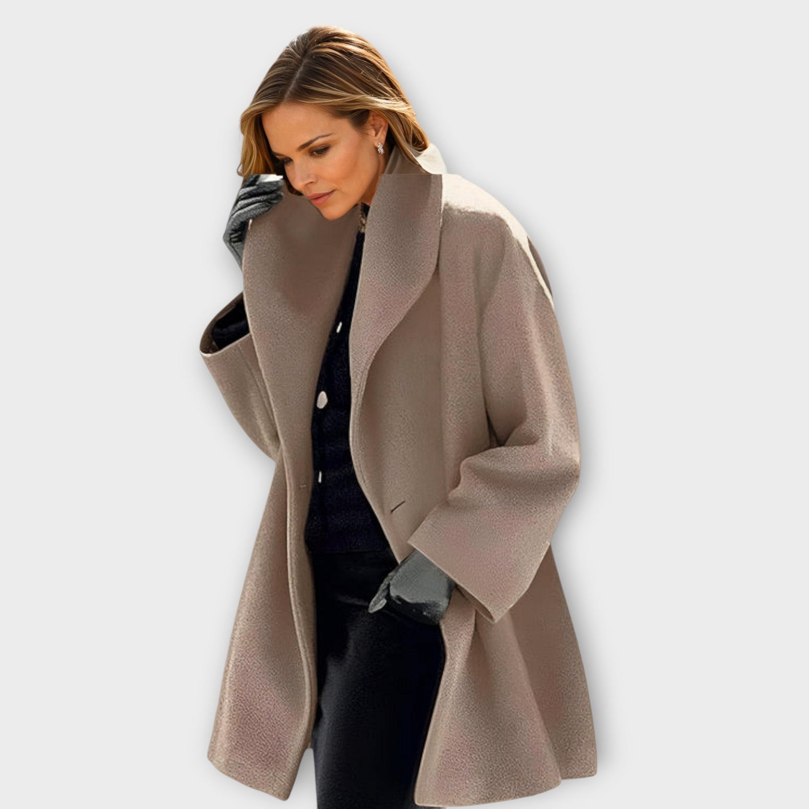 Elegant Wool Coat with Oversized Lapel
