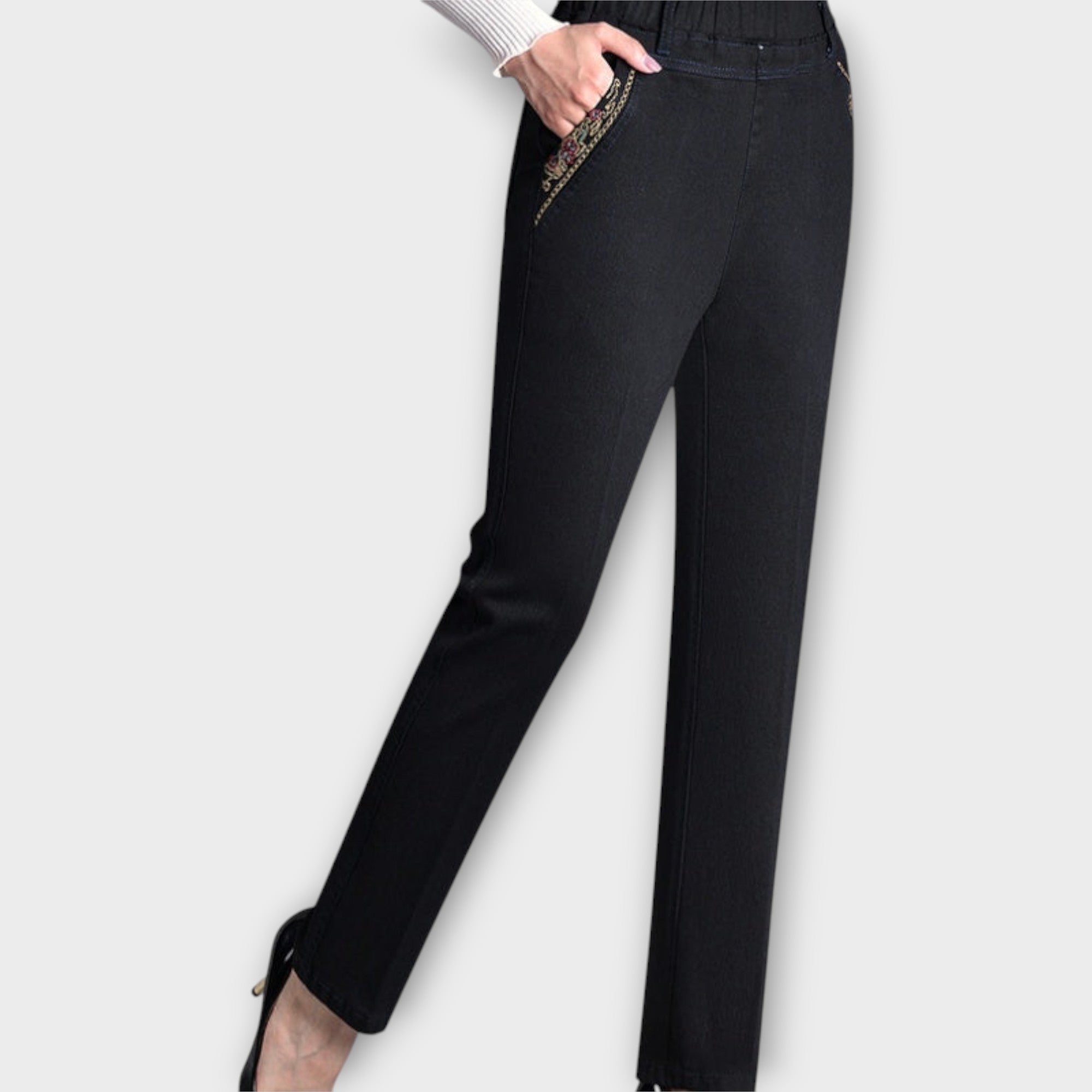 Women's Jeans with Side Pockets and Elastic Waist